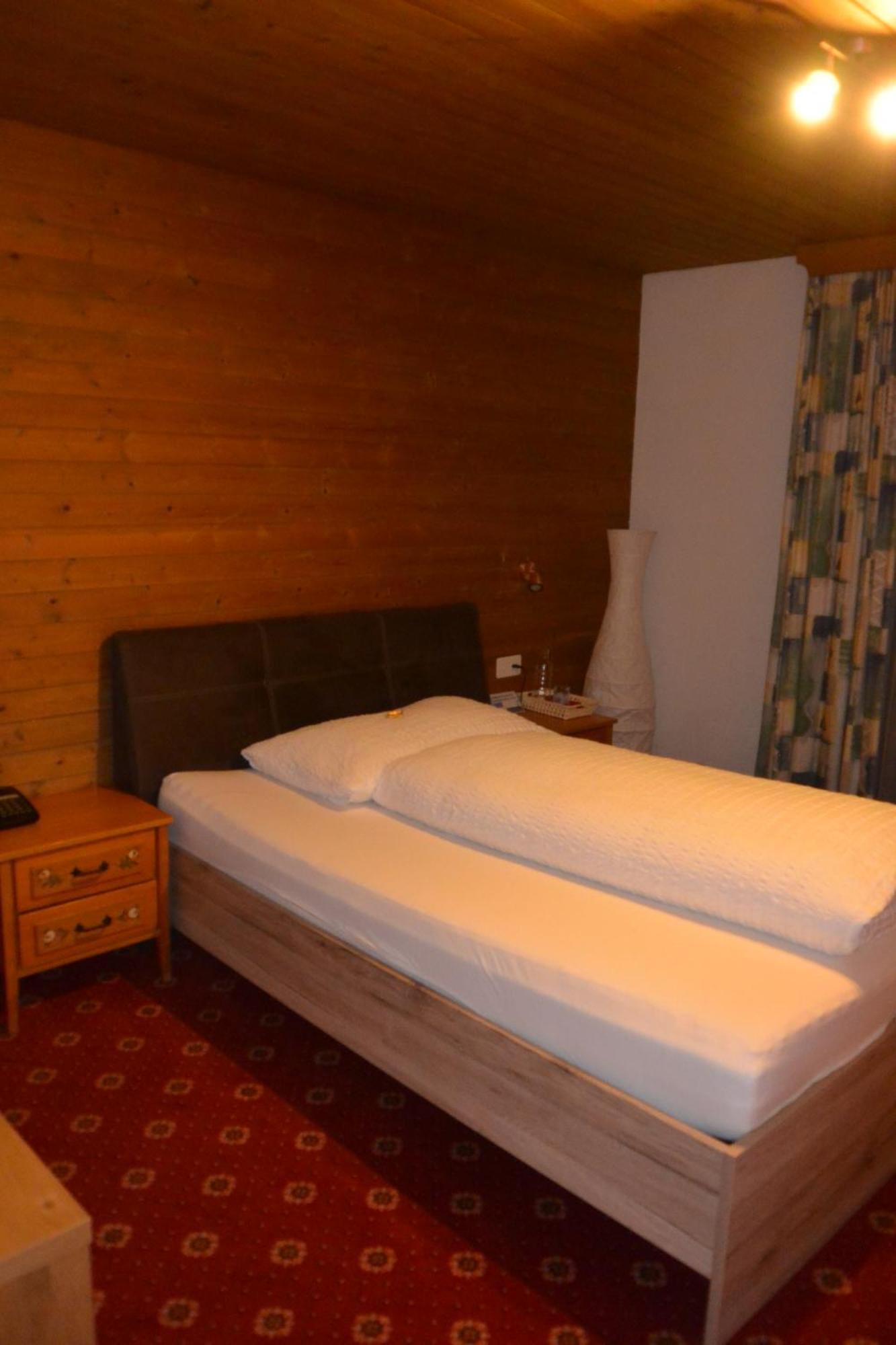 Voegeli Alpenhotel Мальбун Номер фото
