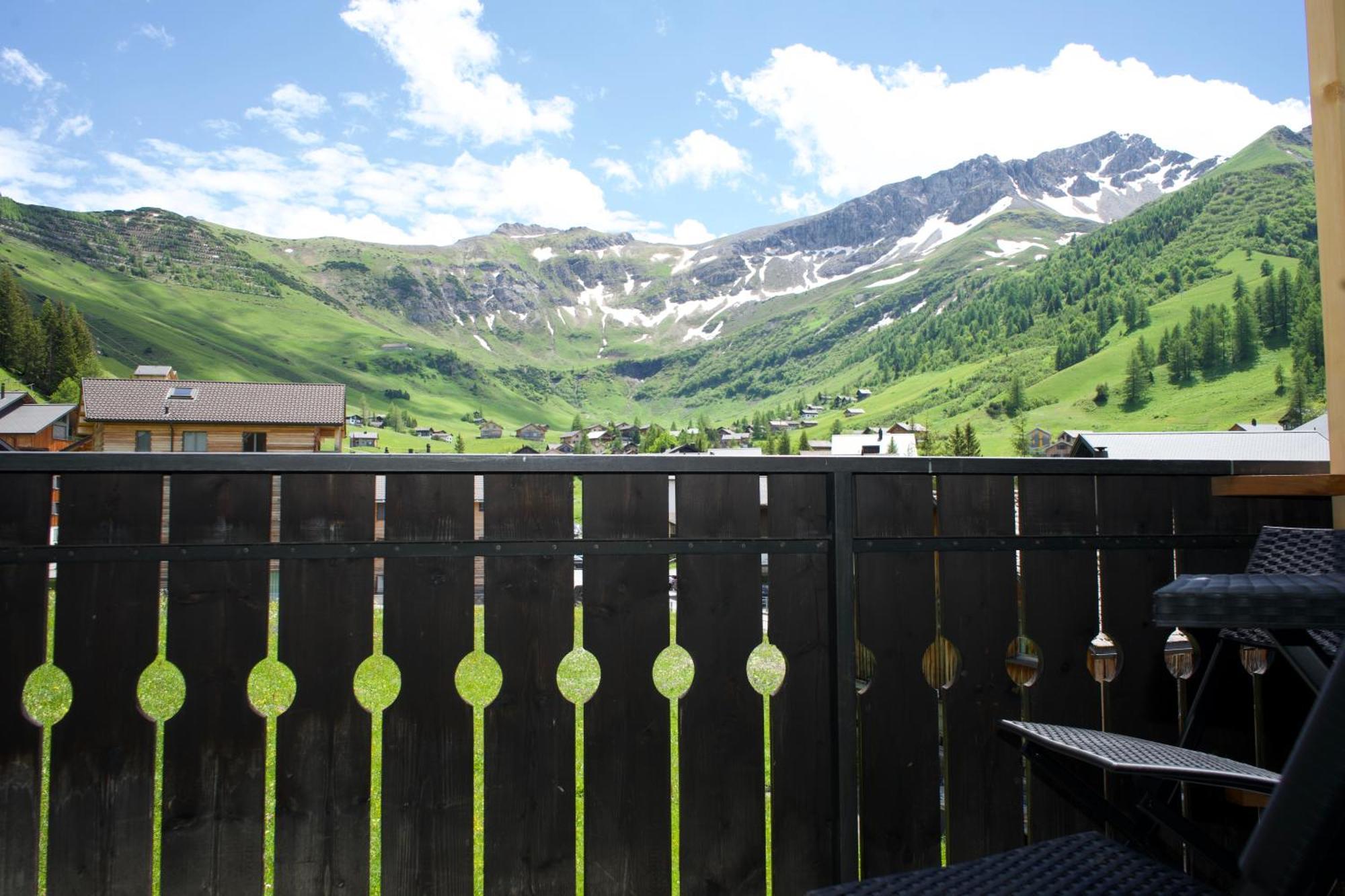 Voegeli Alpenhotel Мальбун Экстерьер фото