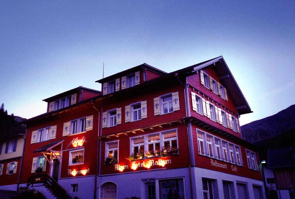 Voegeli Alpenhotel Мальбун Экстерьер фото