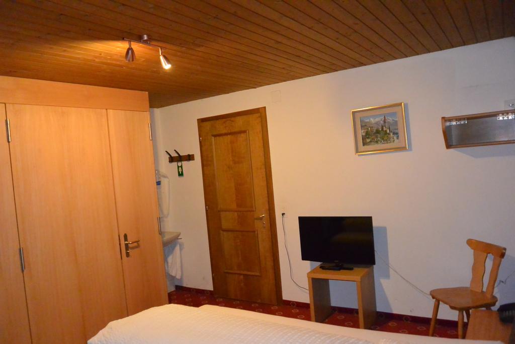 Voegeli Alpenhotel Мальбун Номер фото